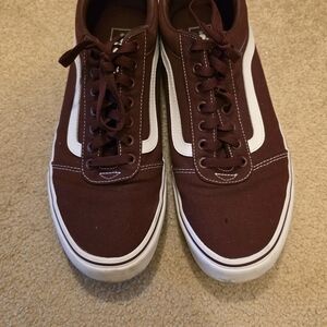 Vans Men's Burgundy Canvas Sneakers